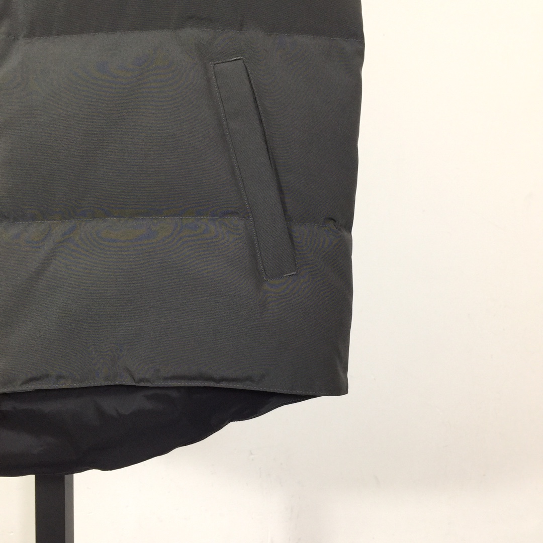 Canada Goose Black Label Down Vest - FashionPlug