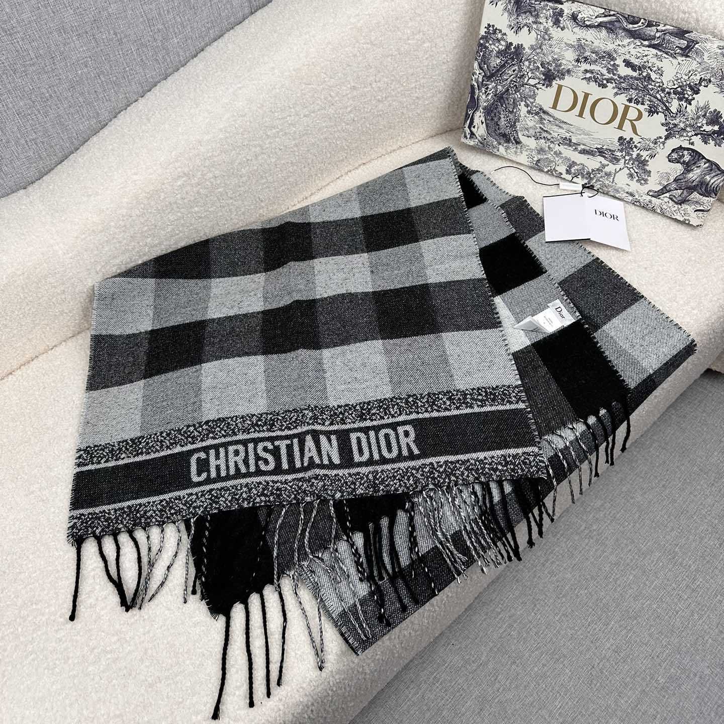 Dior Check'N'Dior Scarf - FashionPlug