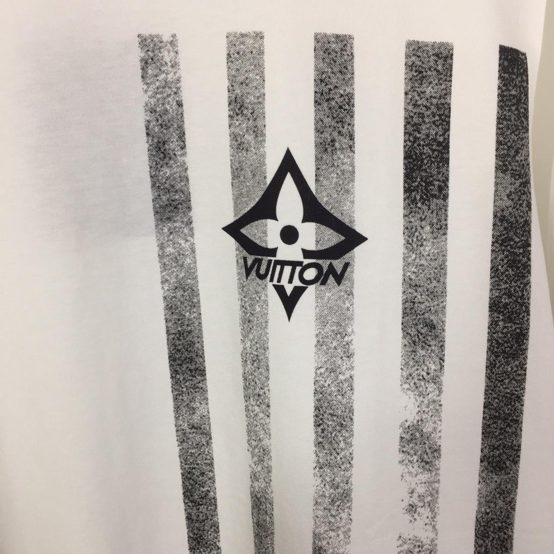 Louis Vuitton Cotton T-Shirt - FashionPlug