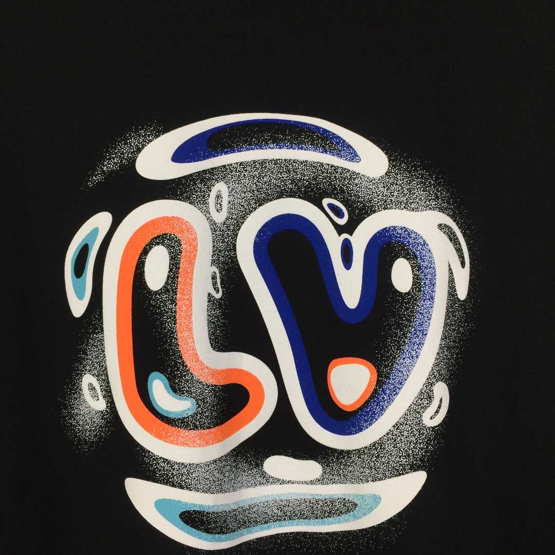 Louis Vuitton Logo T-Shirt - FashionPlug