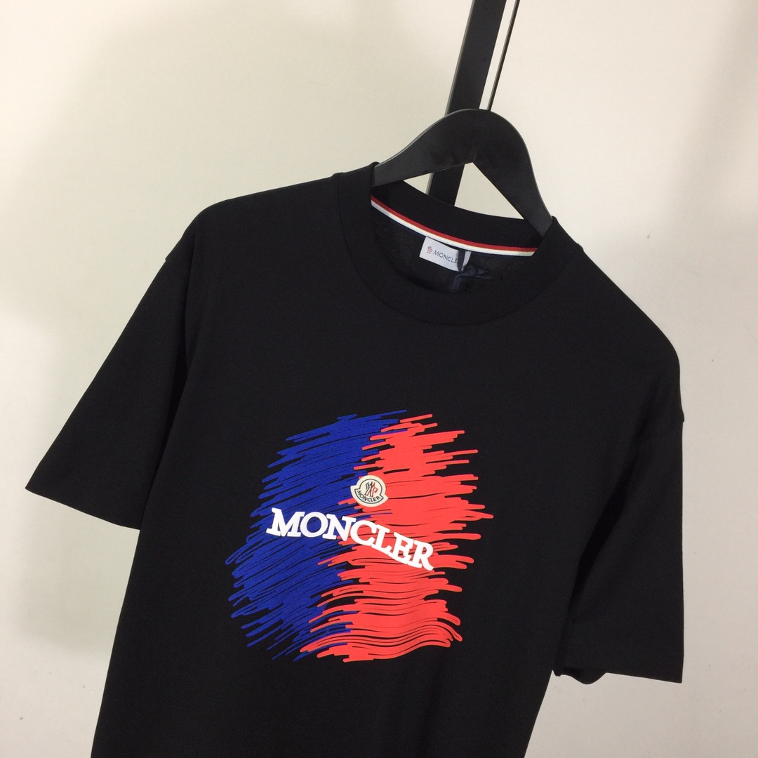 Moncler Logo T-Shirt - FashionPlug