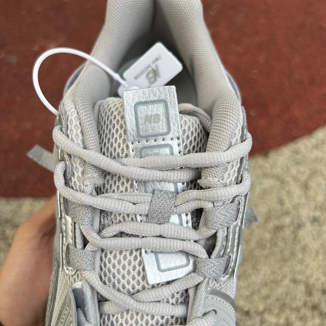 New Balance 1906R Sneakers      M1906AAF - FashionPlug