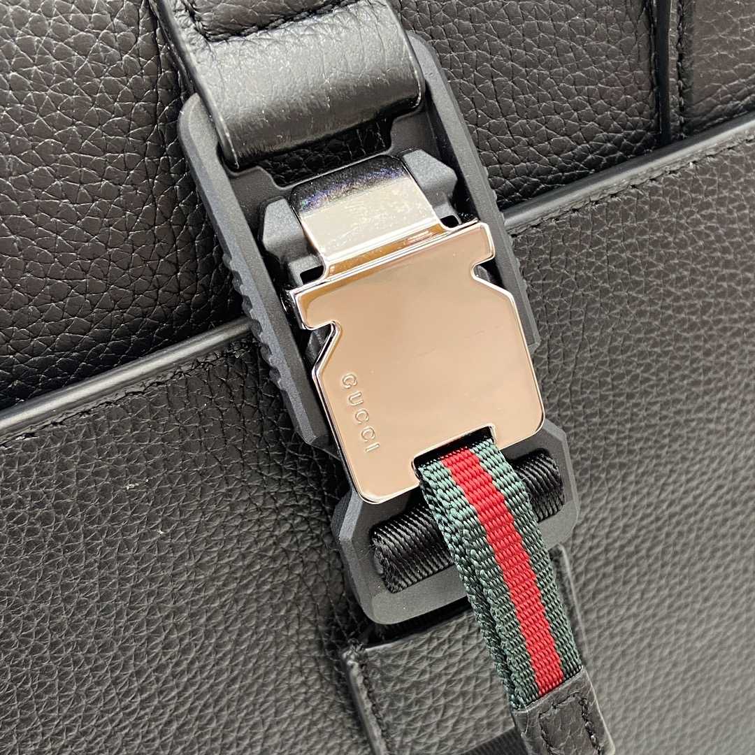 Gucci Medium Briefcase With Web - FashionPlug