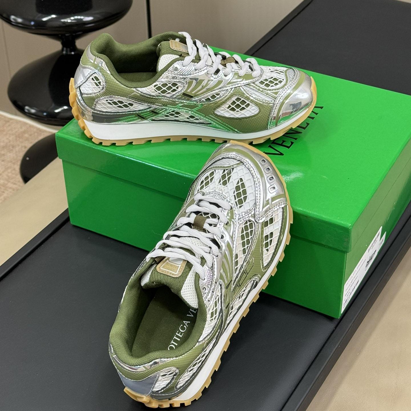 Bottega Veneta Orbit Sneaker  - FashionPlug