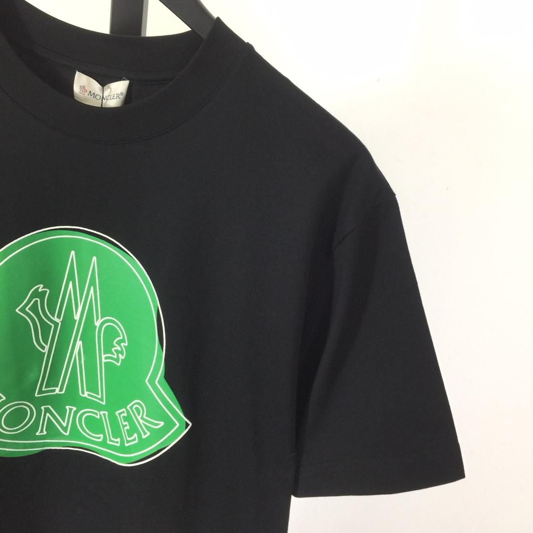 Moncler Logo Cotton T-shirt - FashionPlug