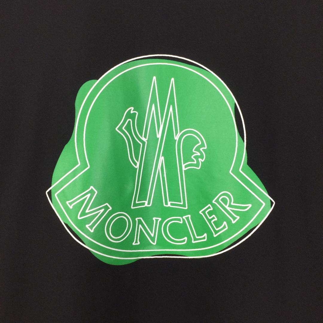 Moncler Logo Cotton T-shirt - FashionPlug
