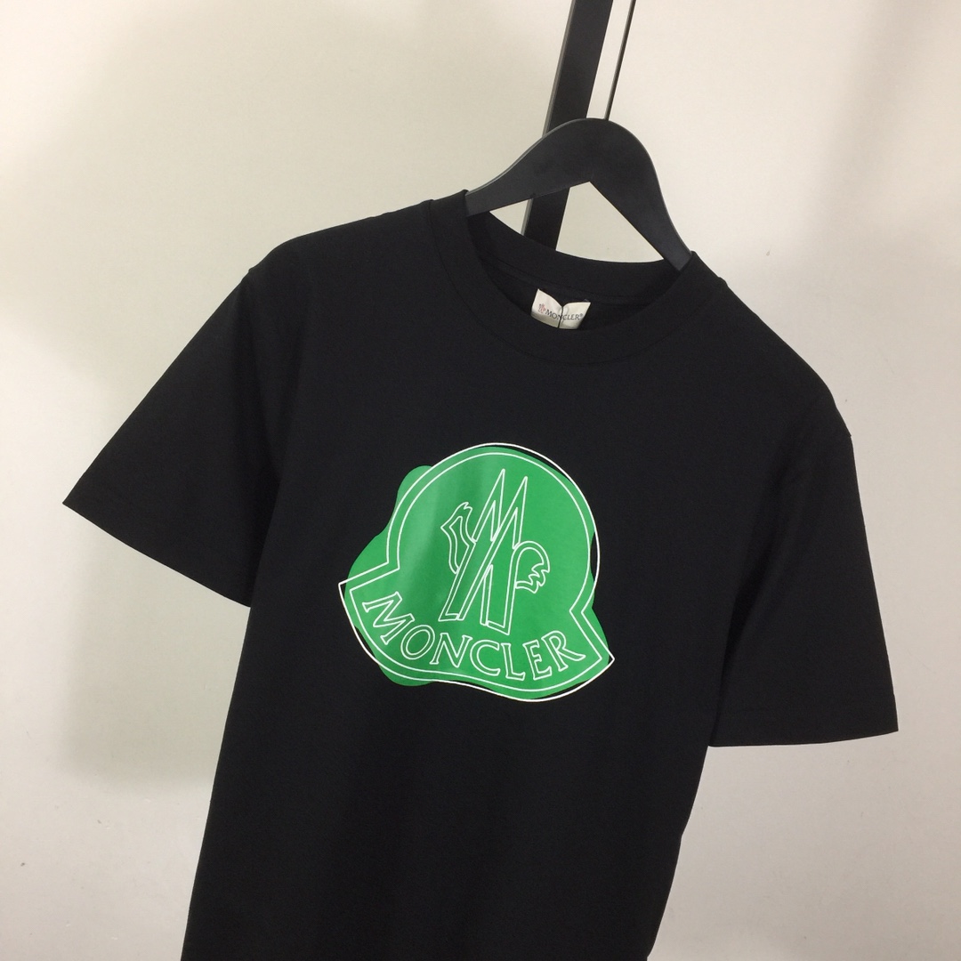Moncler Logo Cotton T-shirt - FashionPlug