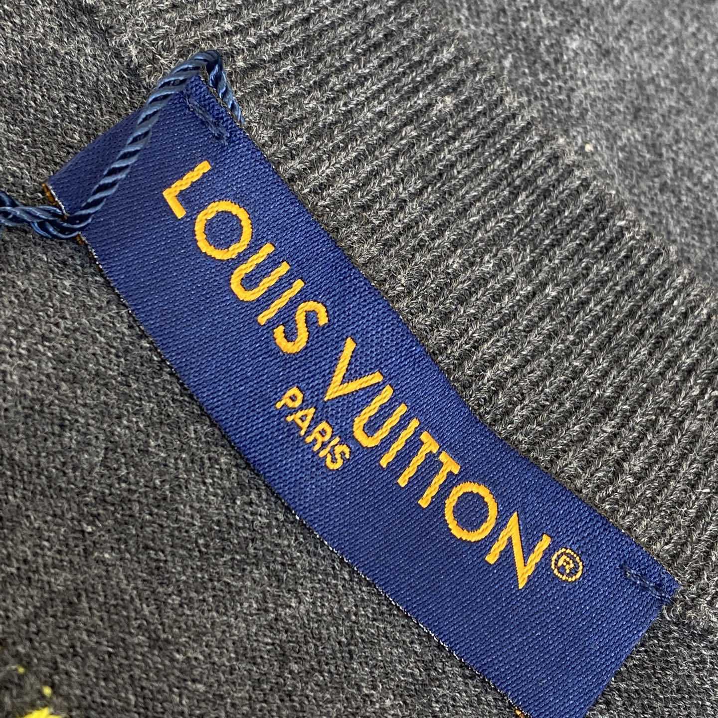 Louis Vuitton Embellished Short-Sleeved Cotton Crewneck  1AGJSA - FashionPlug