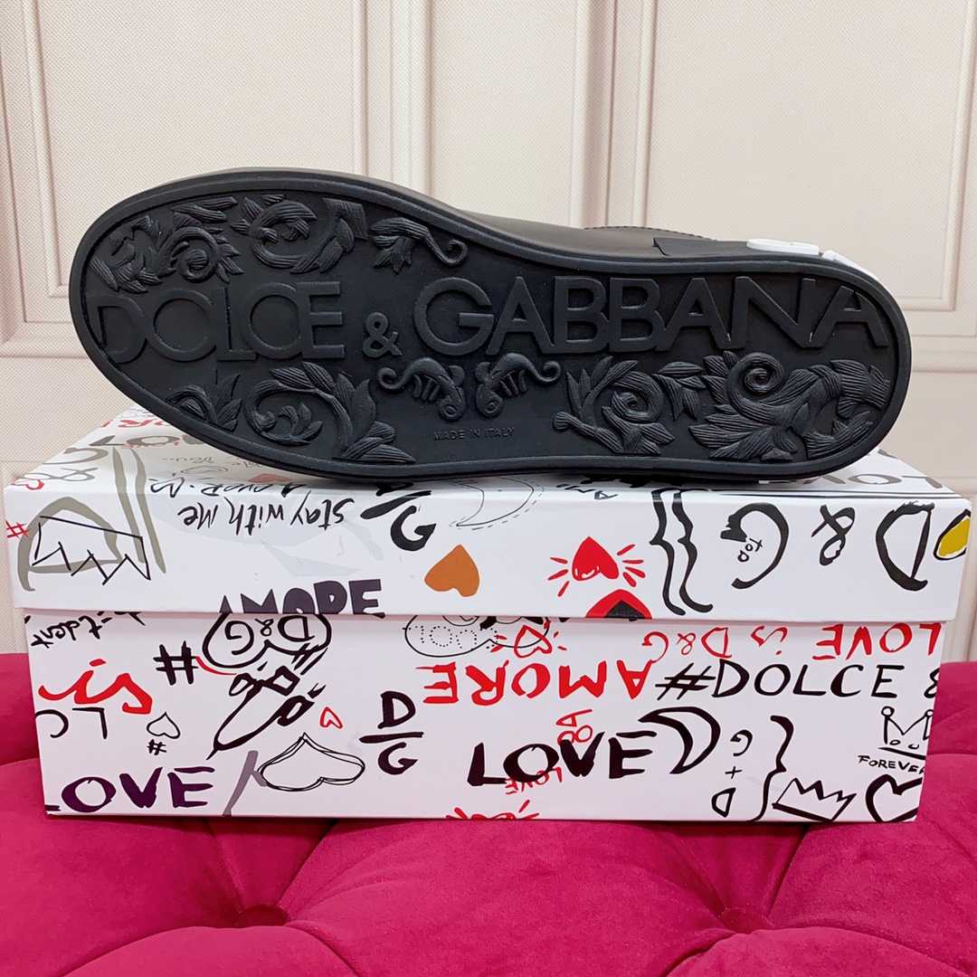 Dolce & Gabbana Logo Printed Portofino Sneakers - FashionPlug