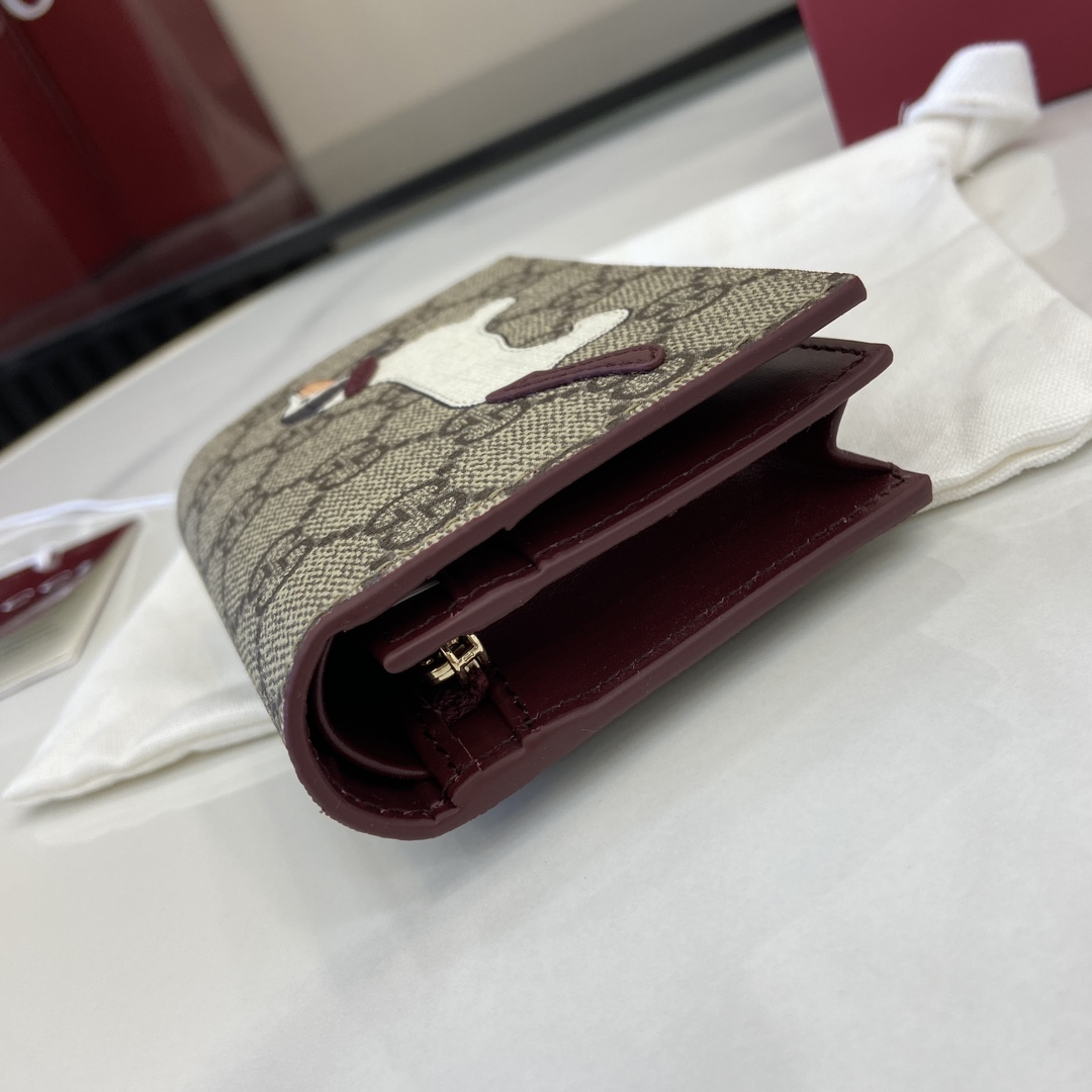 Gucci GG Mini Wallet With Dog Detail - FashionPlug