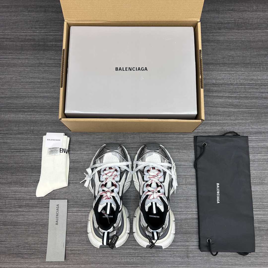 Balenciaga 3XL Sneaker - FashionPlug