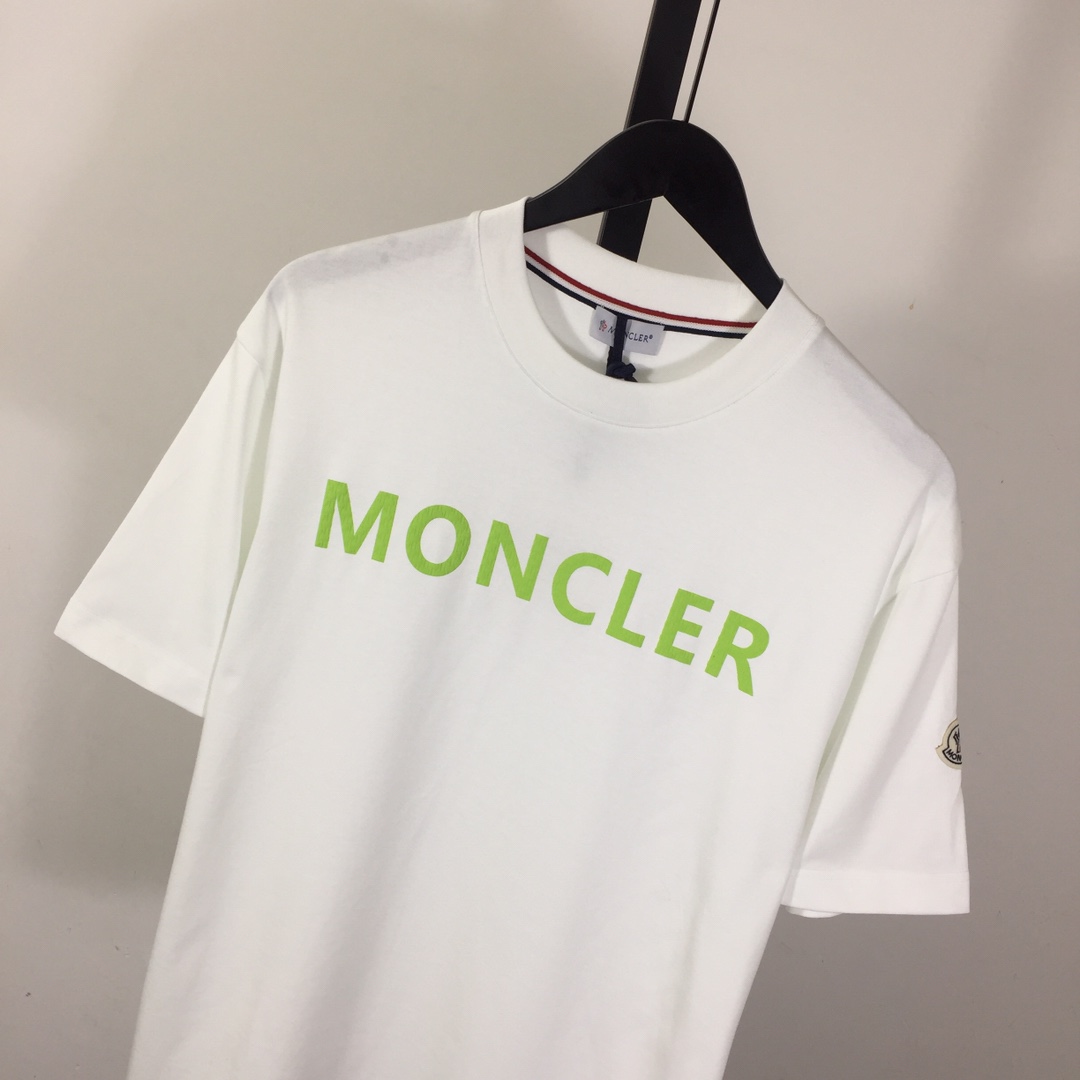 Moncler Logo T-Shirt - FashionPlug