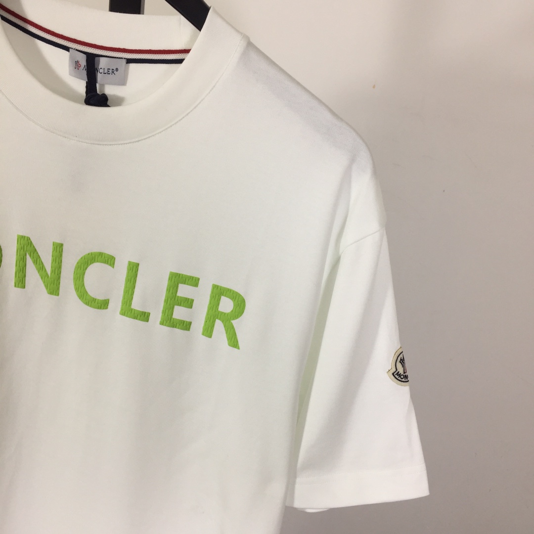 Moncler Logo T-Shirt - FashionPlug
