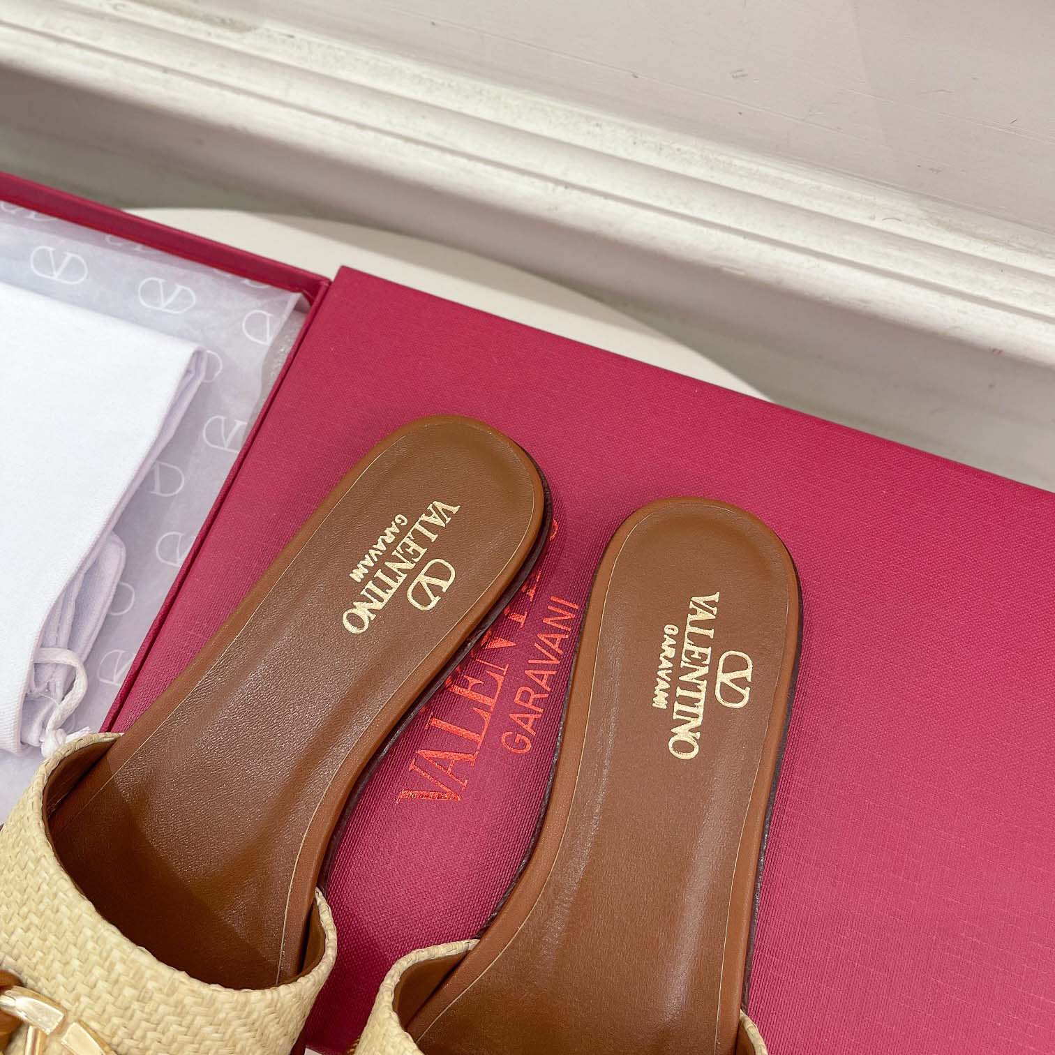 Valenti Garavani VLogo Raffia-trimmed Leather Slides - FashionPlug