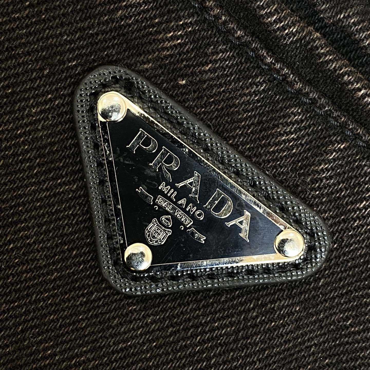 Prada Gewatteerd Denim Bomberjack - FashionPlug