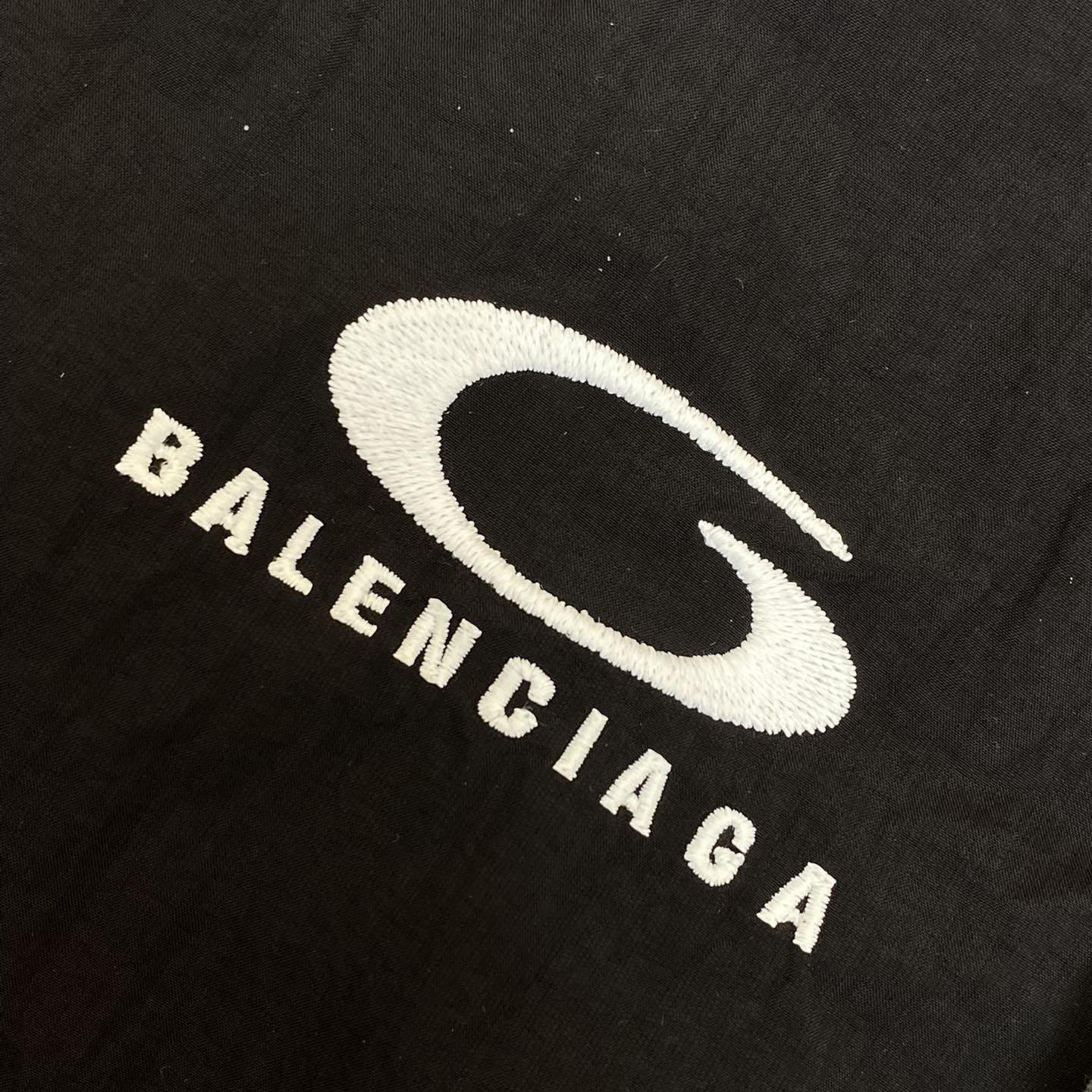 Balenciaga Tracksuit Pants  - FashionPlug