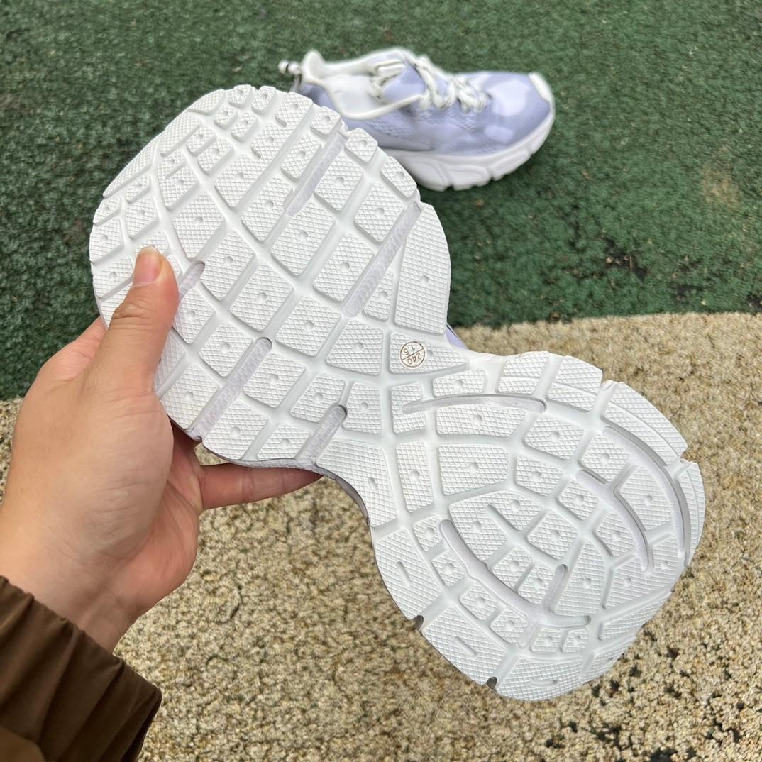 Balenciaga Under Armour® 3XL Knit Sneaker In White And Black Polyester - FashionPlug