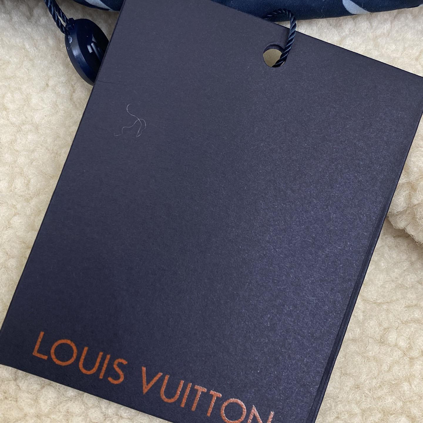 Louis Vuitton Reversible Nylon And Fleece Windbreaker - FashionPlug