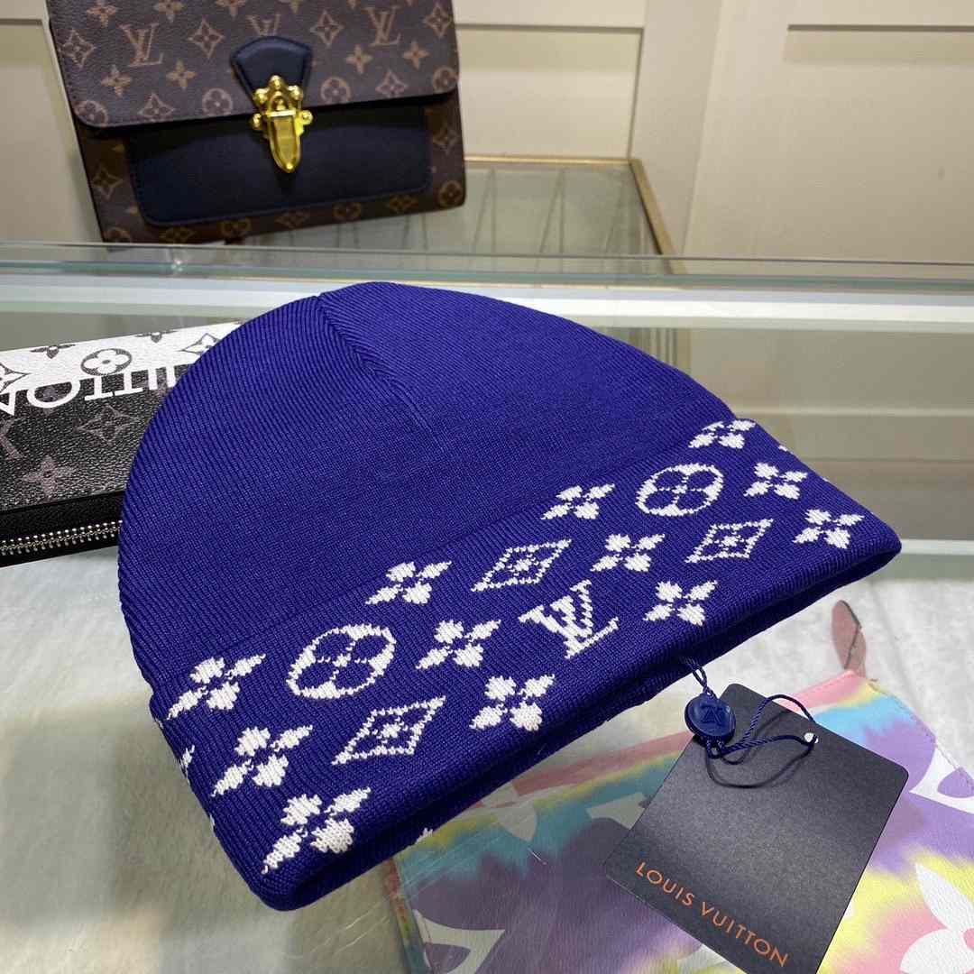 Louis Vuitton Beanie - FashionPlug
