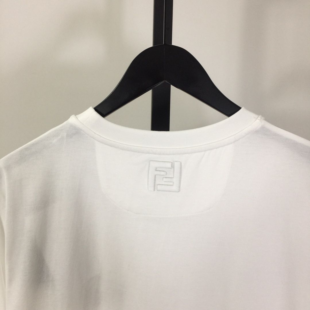 Fendi White Cotton Fendilicious T-shirt - FashionPlug