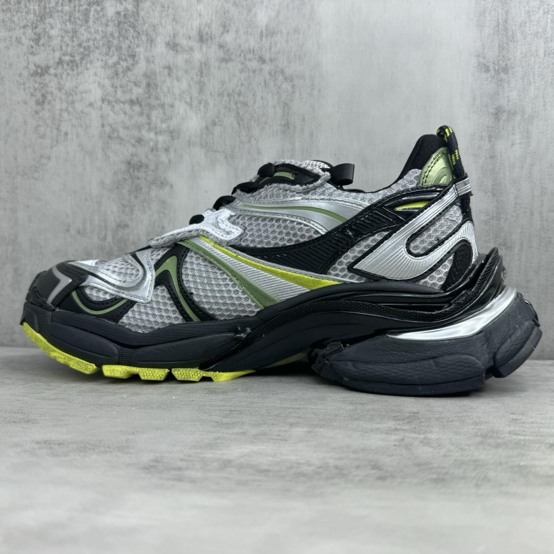 Balenciaga Runner 2.0 Sneaker In Silver - FashionPlug