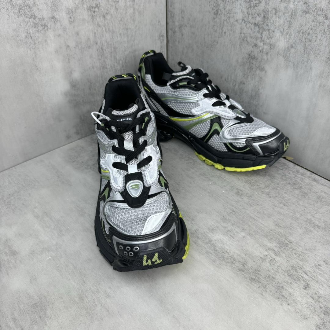 Balenciaga Runner 2.0 Sneaker In Silver - FashionPlug