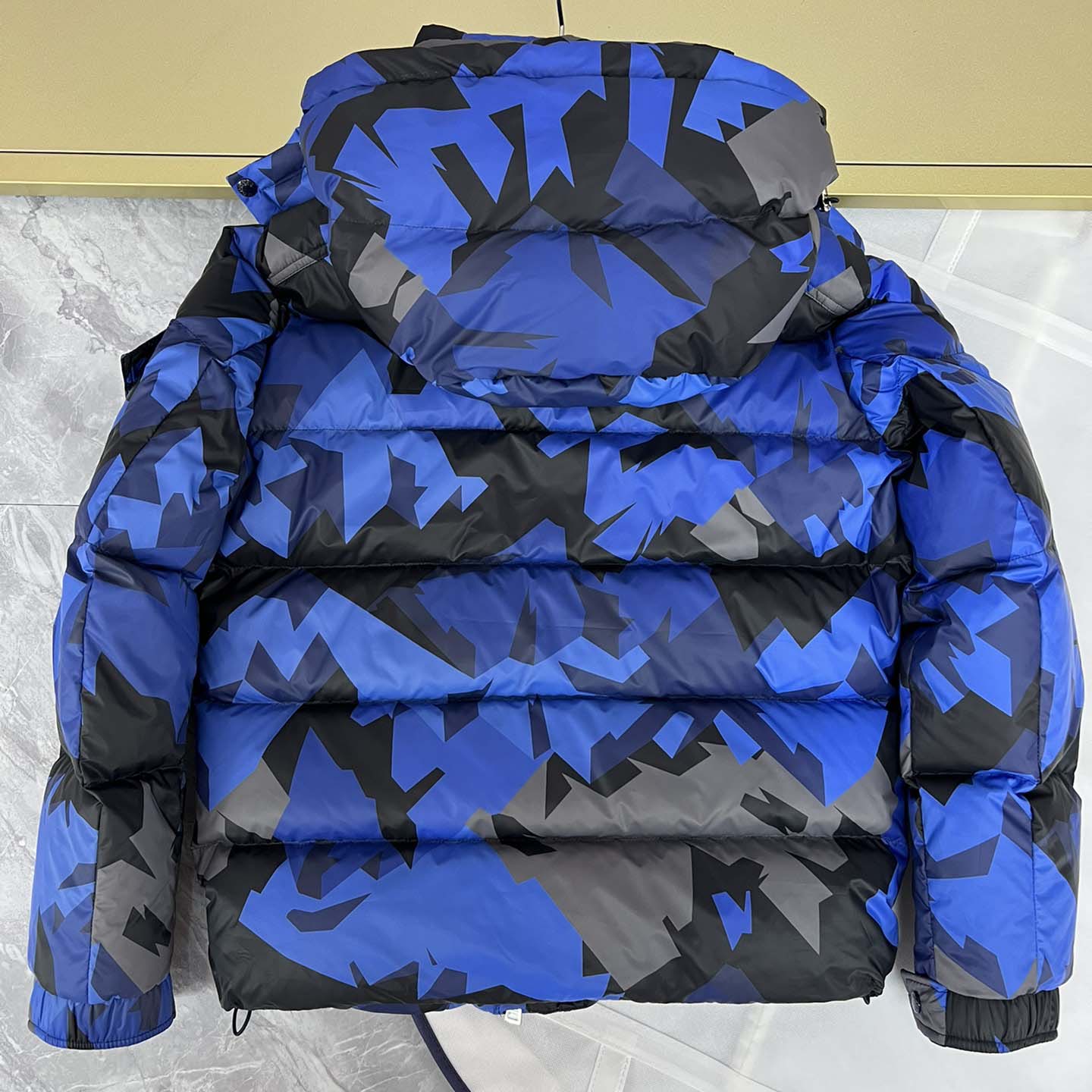 Moncler Mosa Padded Down Jacket - FashionPlug