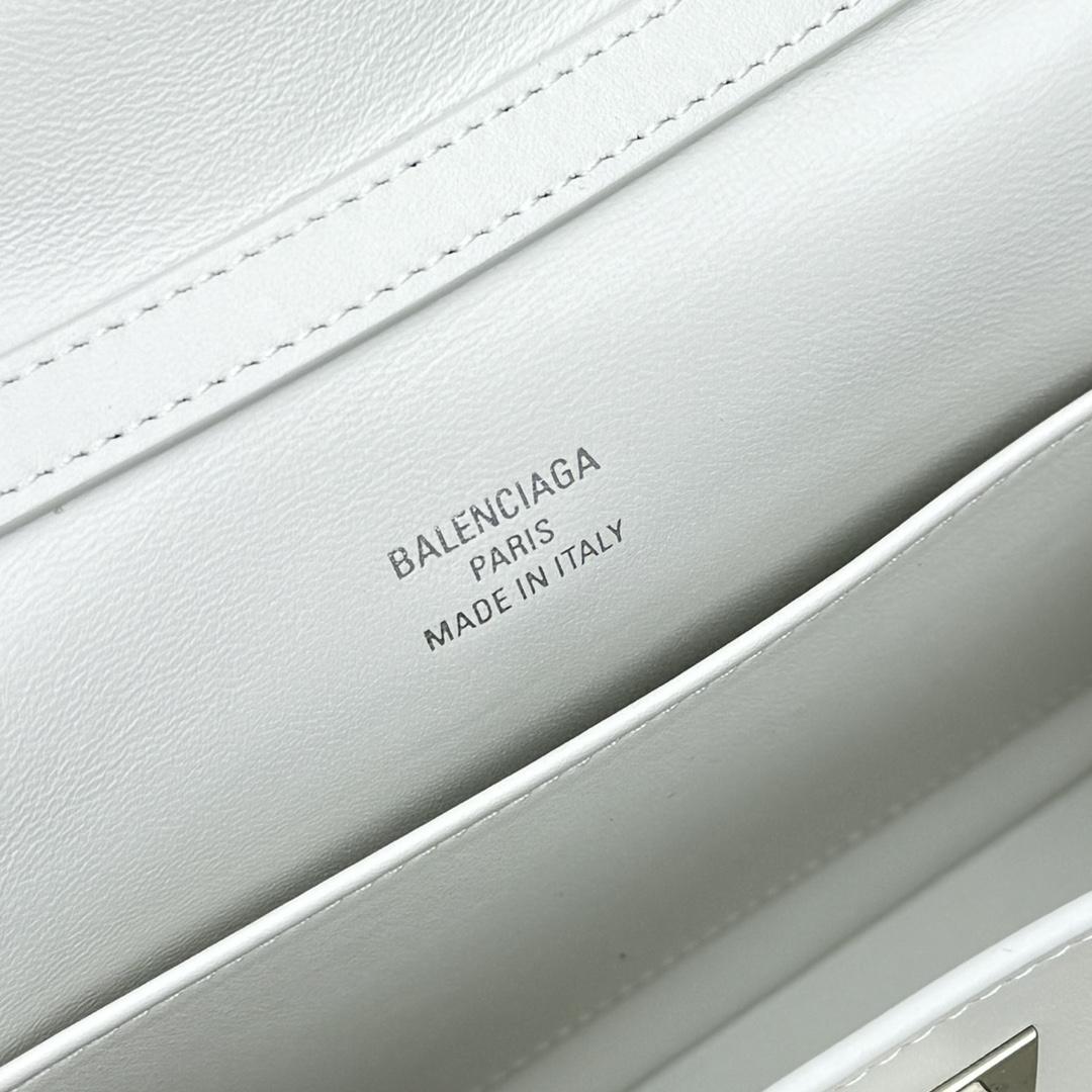 Balenciaga Rodeo Mini Handbag In White - FashionPlug