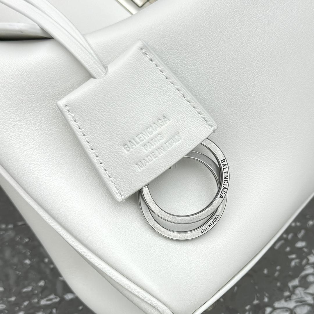 Balenciaga Rodeo Mini Handbag In White - FashionPlug