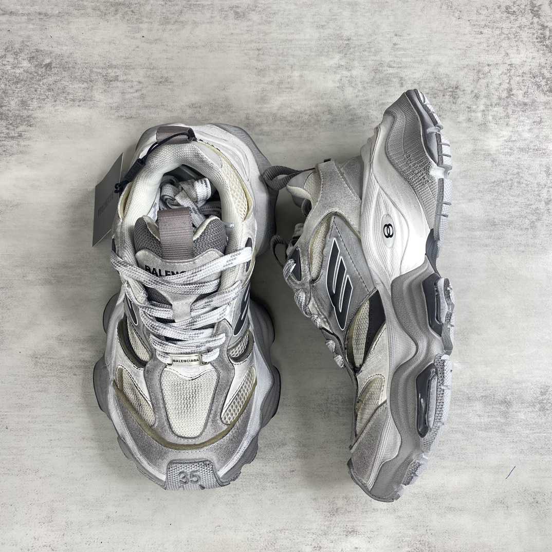 Balenciaga Cargo Sneaker - FashionPlug