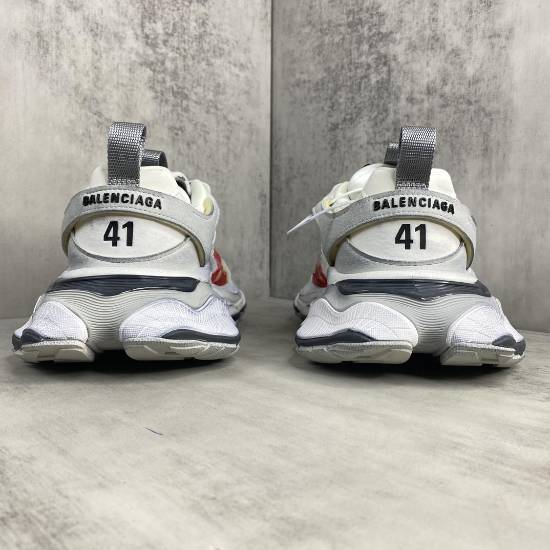 Balenciaga Cargo Sneaker - FashionPlug
