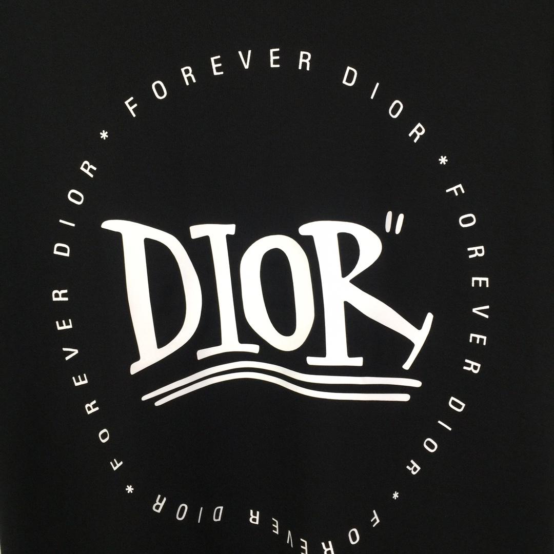 Dior Logo T-Shirt - FashionPlug