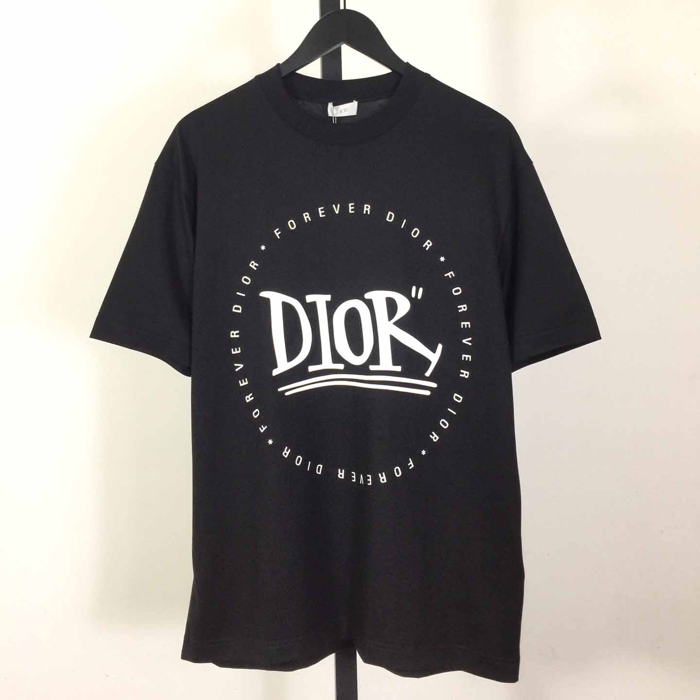 Dior Logo T-Shirt - FashionPlug
