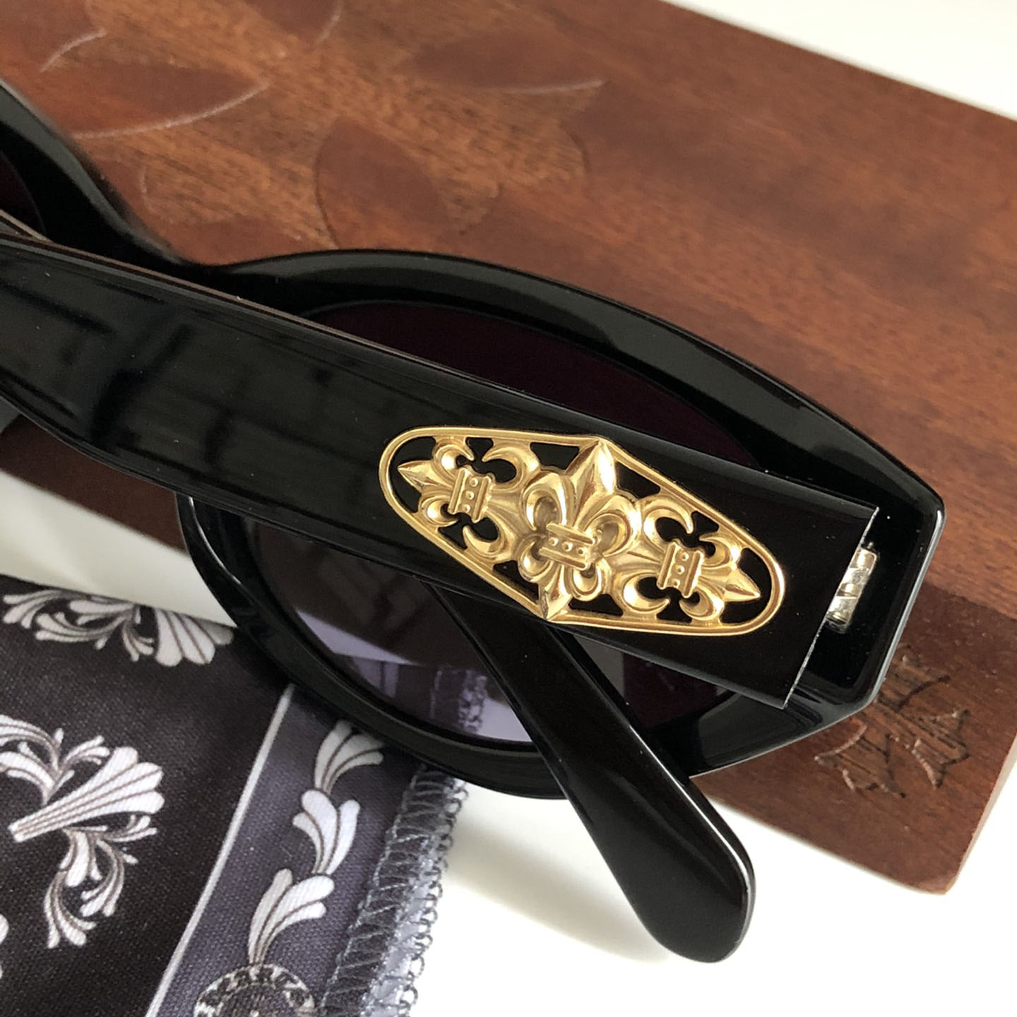 Chrome Hearts CH8295 Glasses - FashionPlug