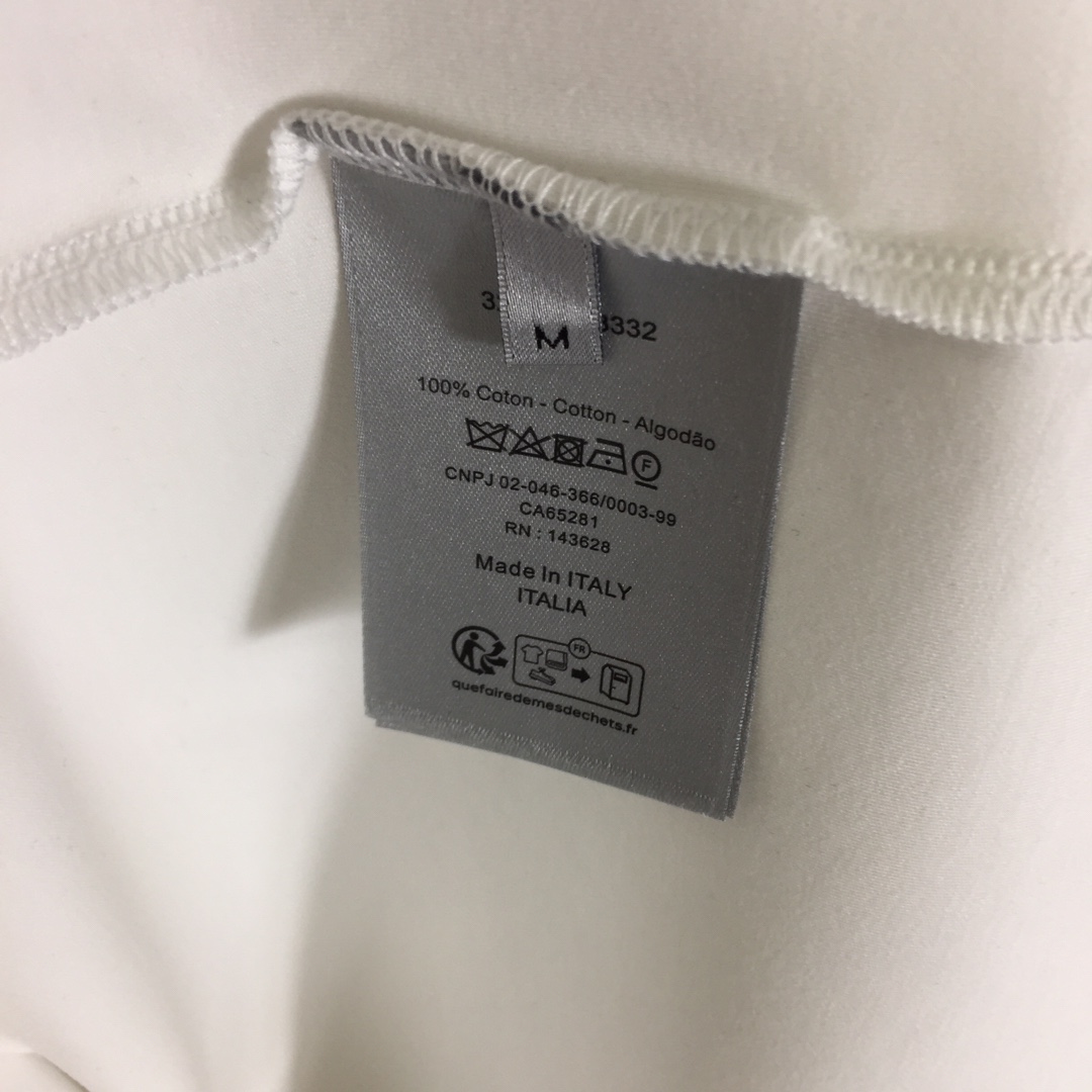 Dior Logo T-Shirt - FashionPlug