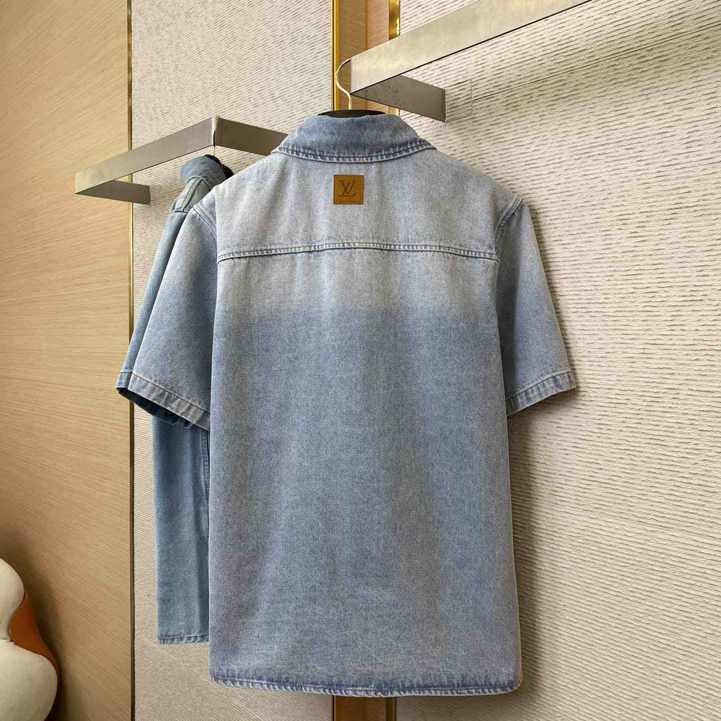 Louis Vuitton Short-Sleeved Denim Shirt  1AGJOP - FashionPlug