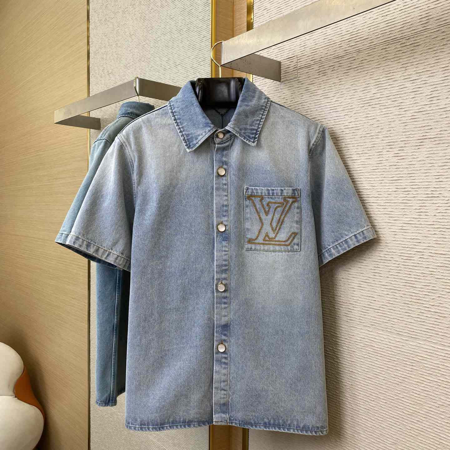 Louis Vuitton Short-Sleeved Denim Shirt  1AGJOP - FashionPlug