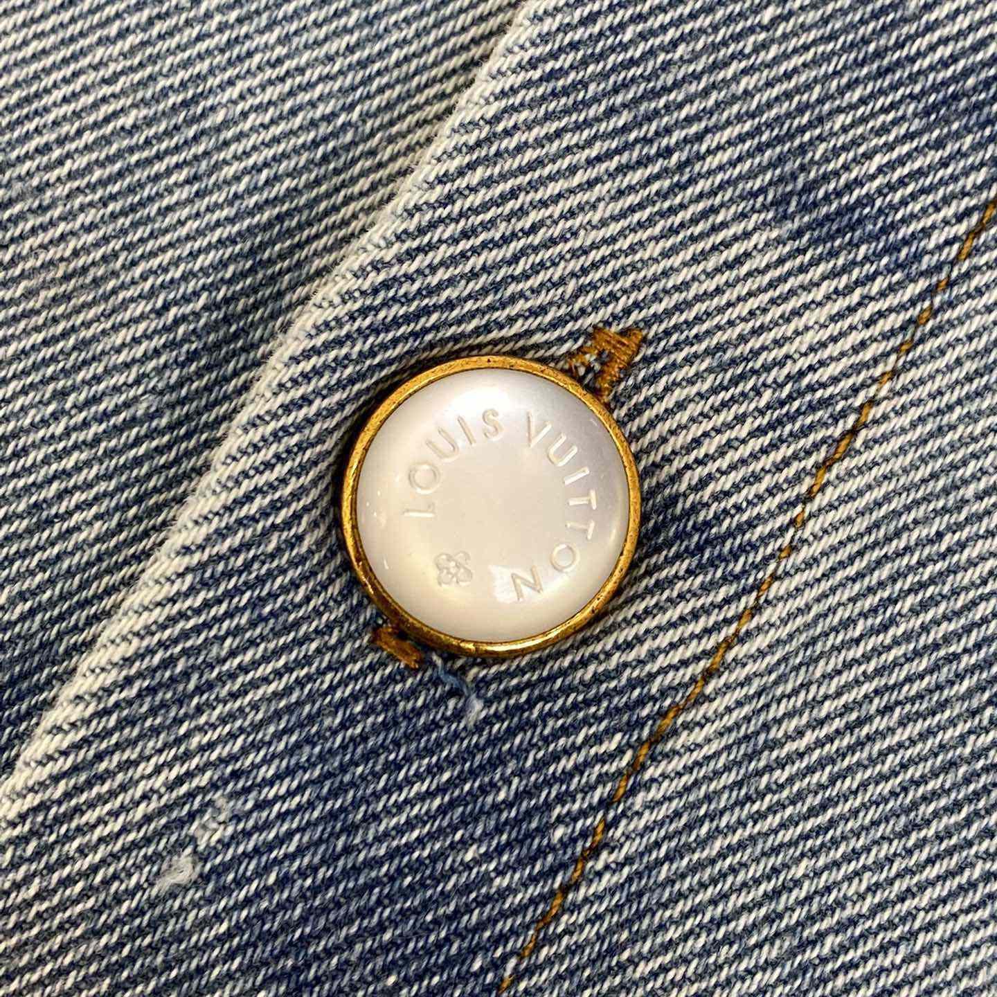 Louis Vuitton Short-Sleeved Denim Shirt  1AGJOP - FashionPlug