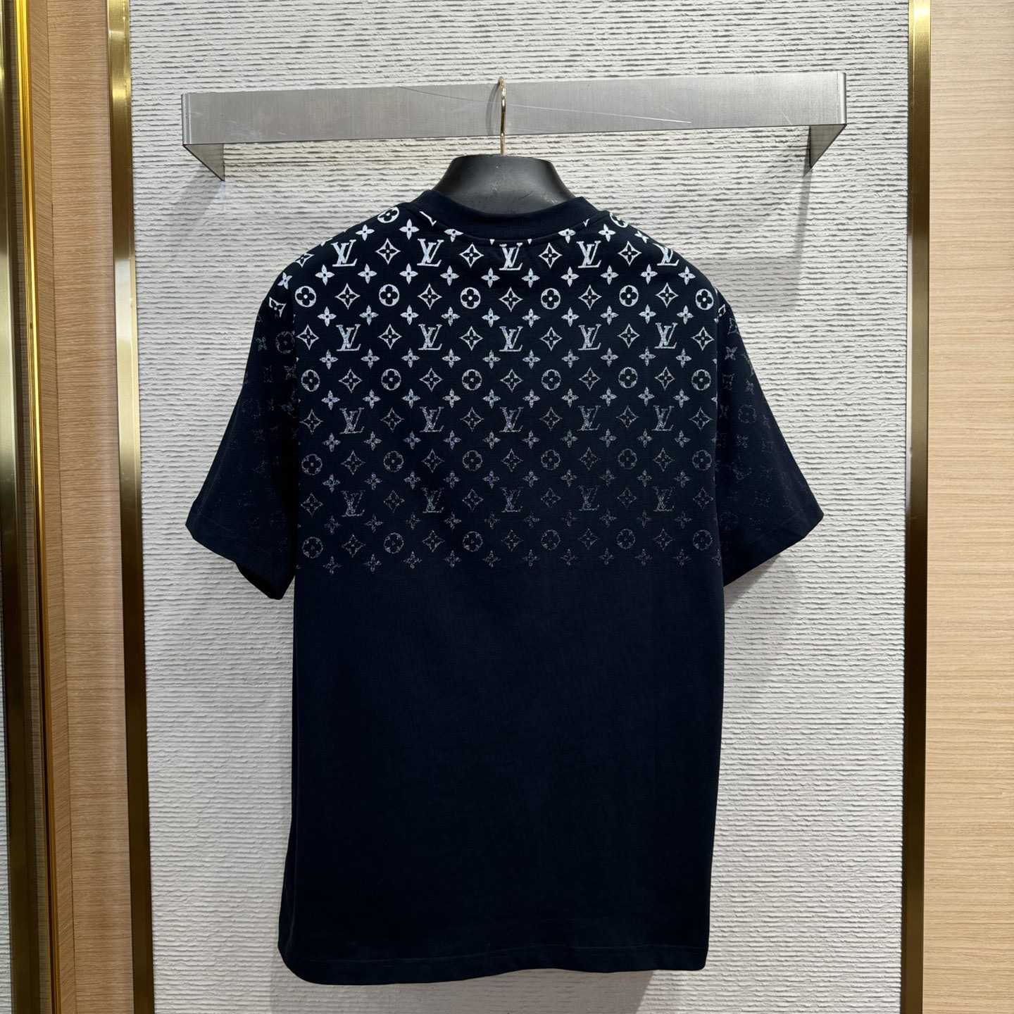 Louis Vuitton Monogram T-shirt - FashionPlug
