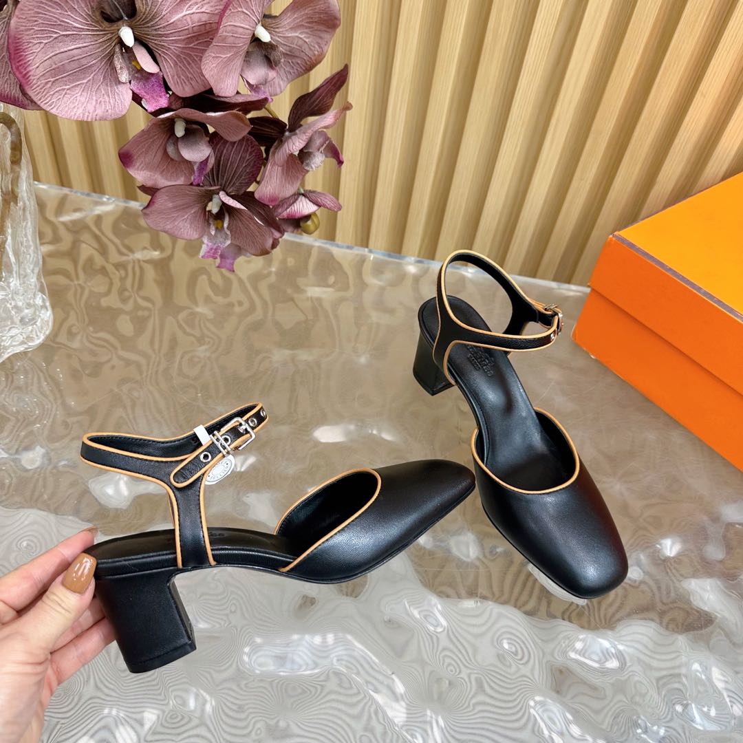 Hermes Kamilla 60 Pump - FashionPlug