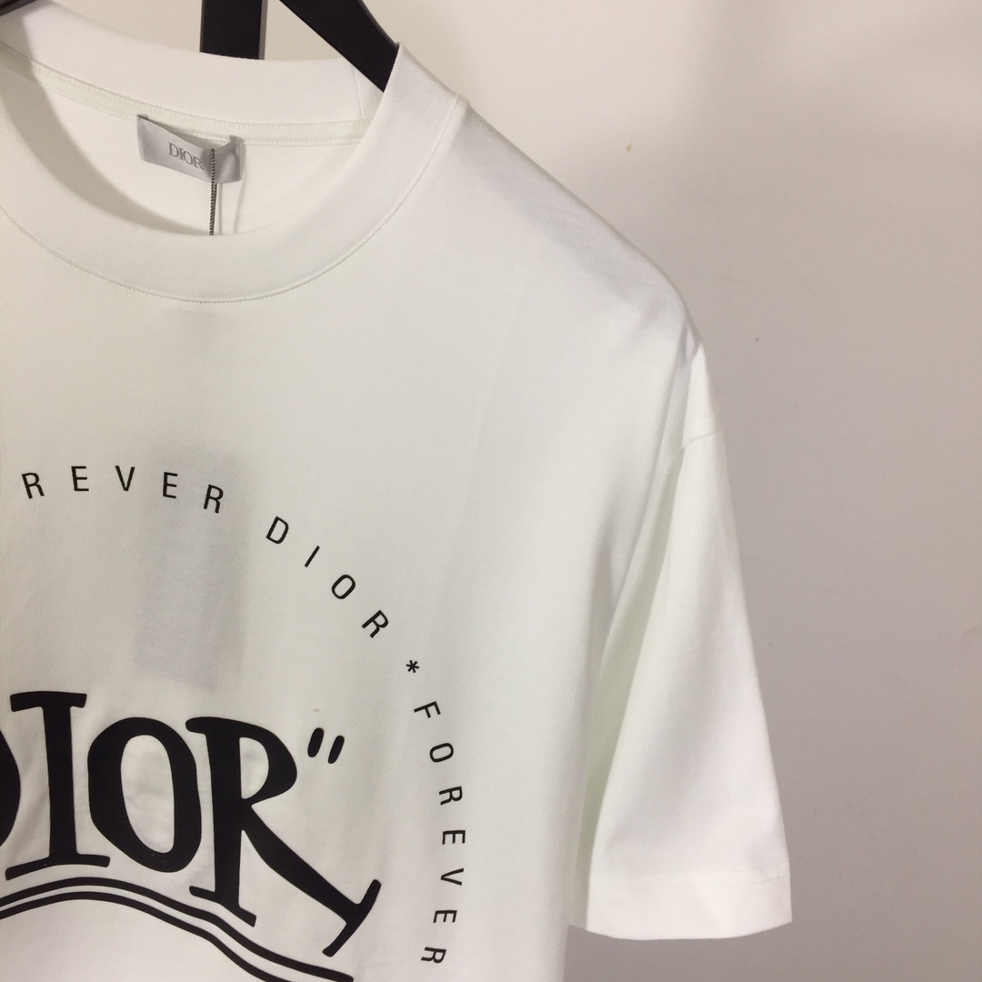 Dior Logo T-Shirt - FashionPlug