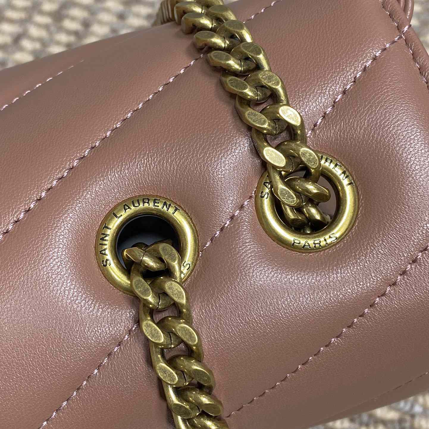 Saint Laurent Loulou Medium In Matelasse Lambskin - FashionPlug