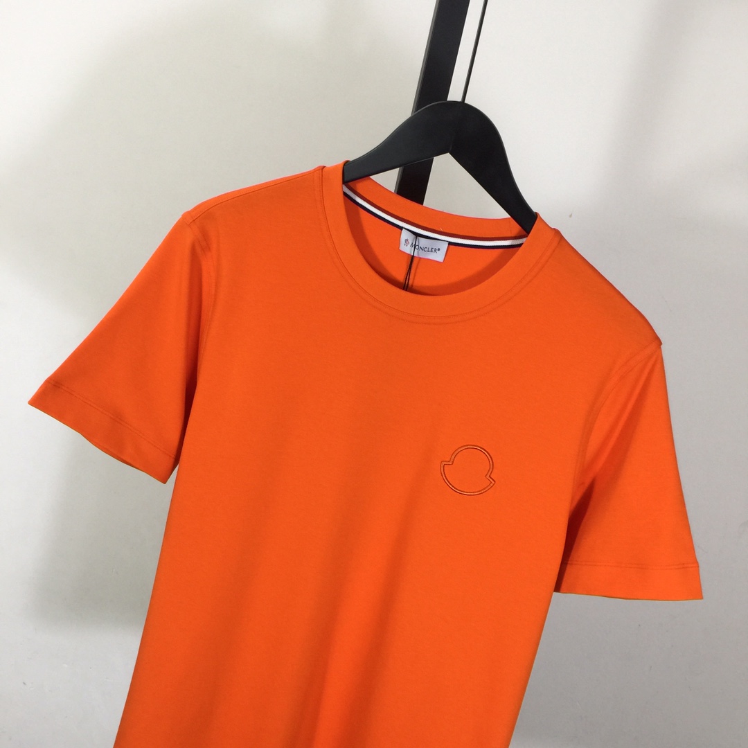 Moncler Logo T-Shirt - FashionPlug