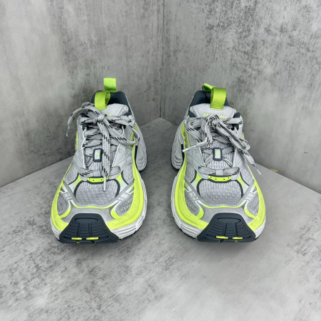 Balenciaga 6XL Sneaker  - FashionPlug