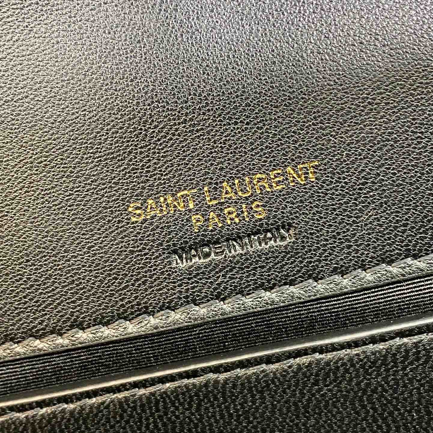 Saint Laurent Loulou Medium In Matelasse Lambskin - FashionPlug