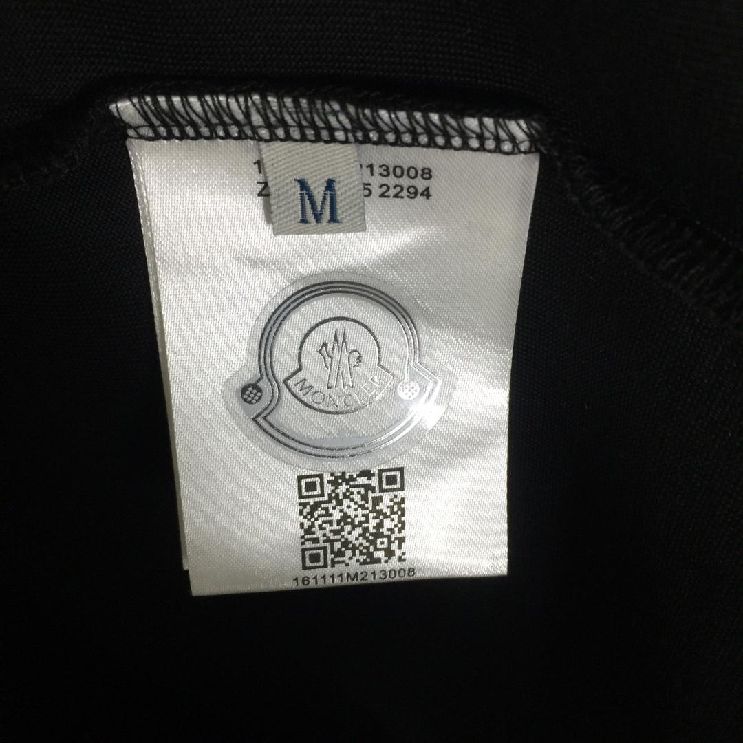 Moncler Logo T-Shirt - FashionPlug