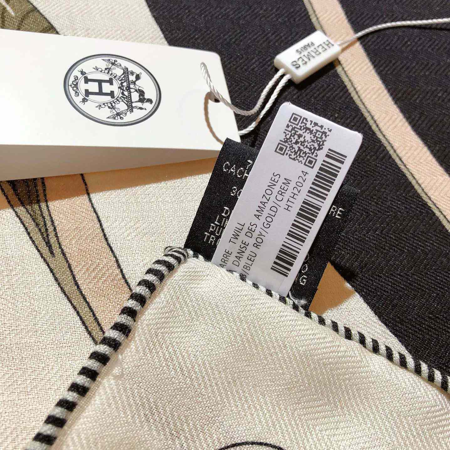 Hermes Giant Triangle - FashionPlug
