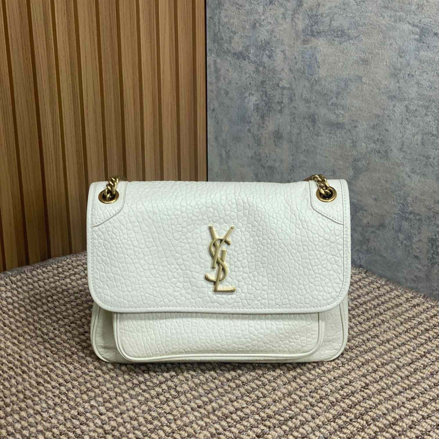 Saint Laurent Niki Medium In Grained Lambskin - FashionPlug