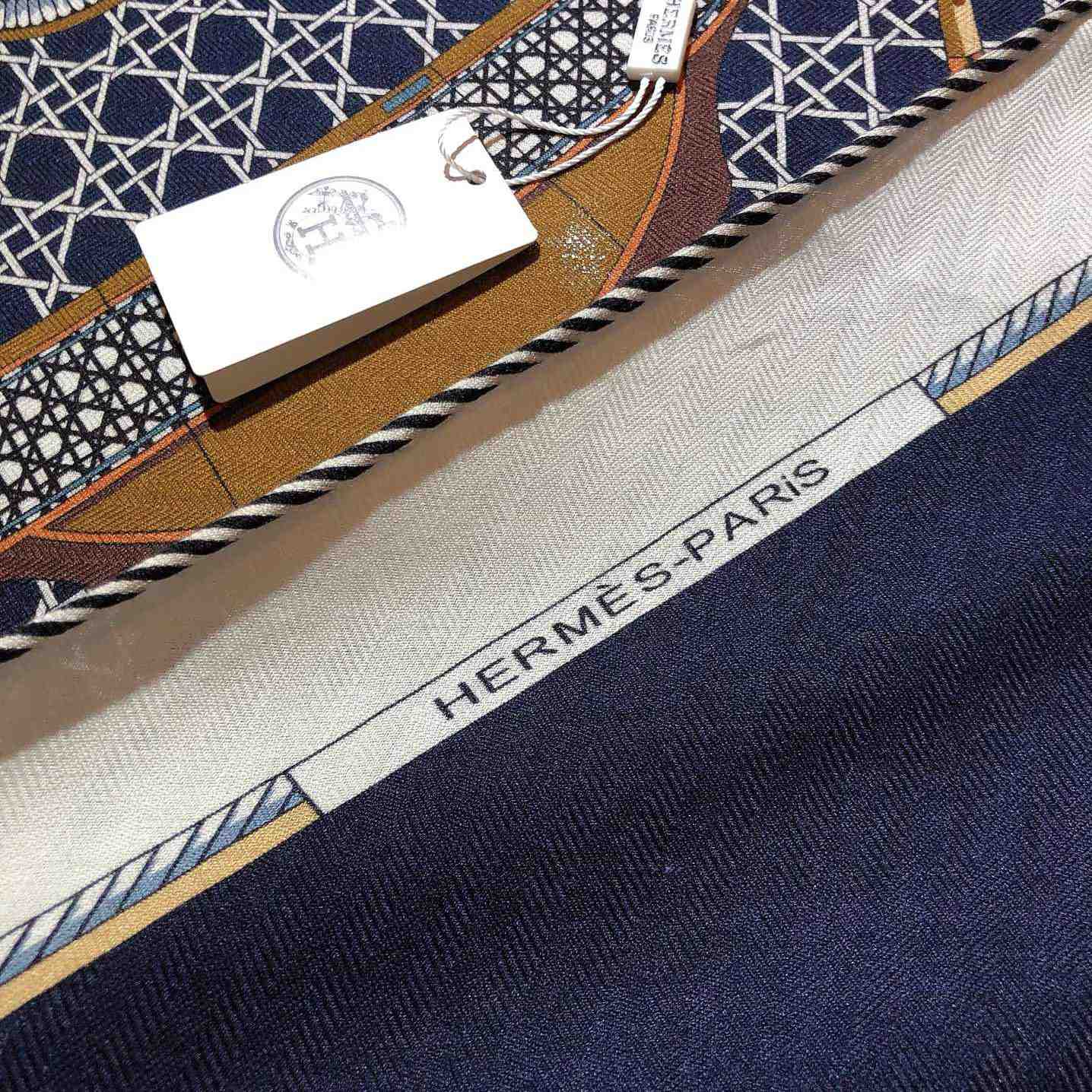 Hermes Giant Triangle - FashionPlug