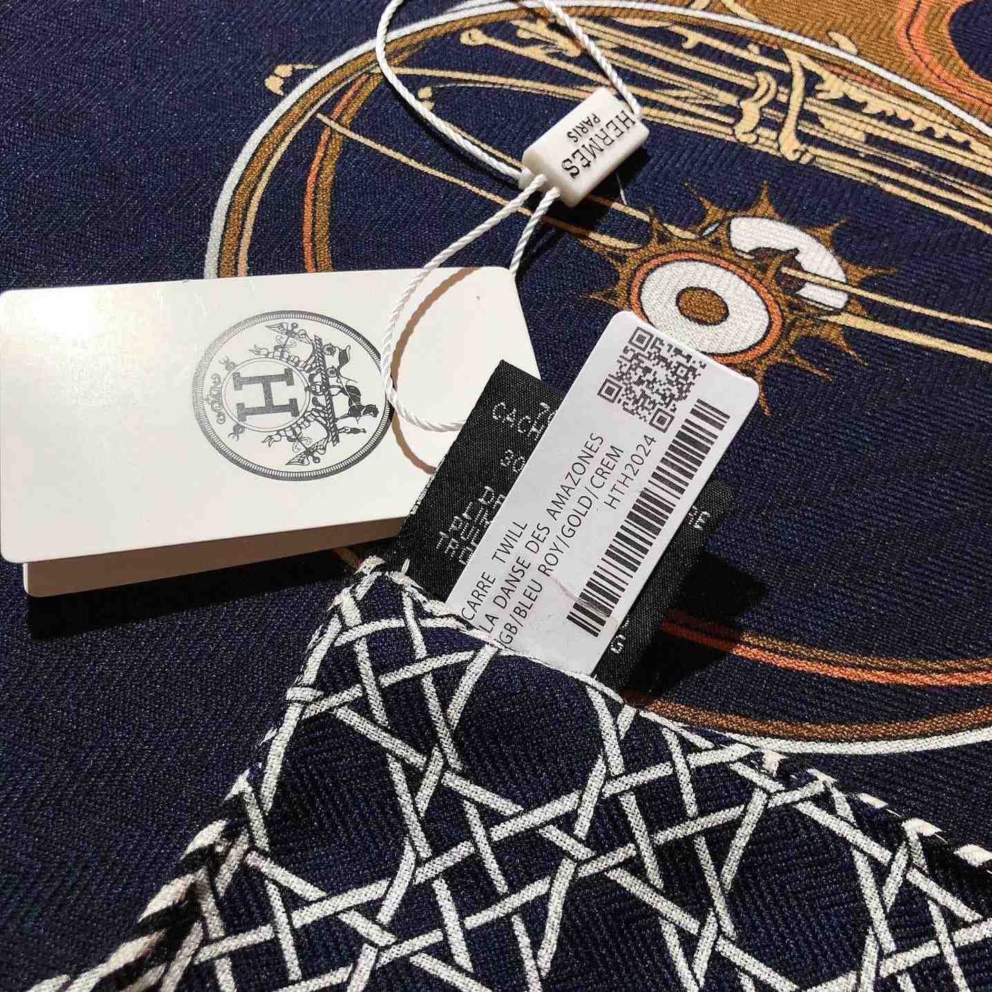 Hermes Giant Triangle - FashionPlug